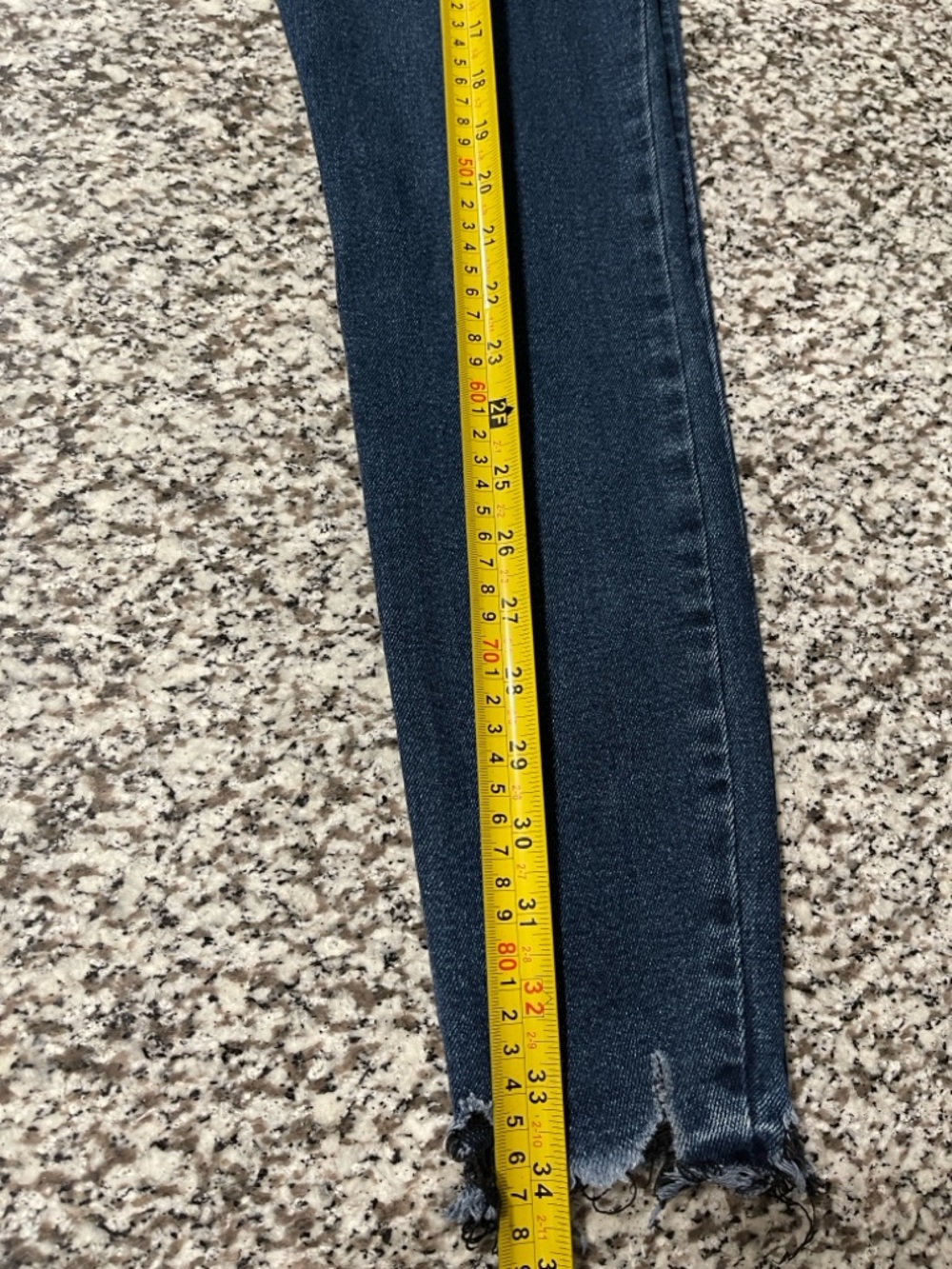 Old Navy Dark Wash Skinny Jeans with Frayed Hem - Picture 9 of 16